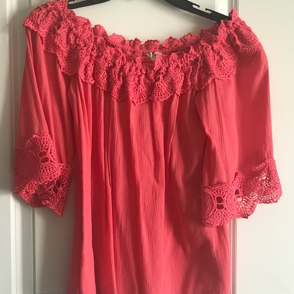 Coral Crown & Ivy off the shoulder top